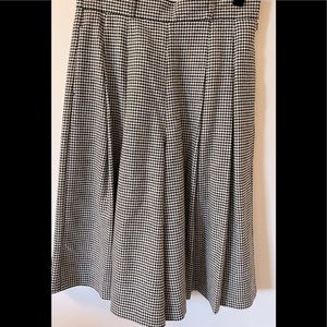 UNI QLO skirt pants